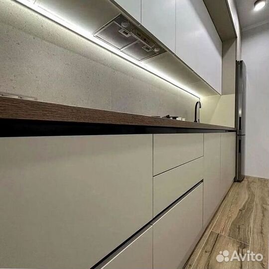 Кухонный гарнитур Айсберри на заказ