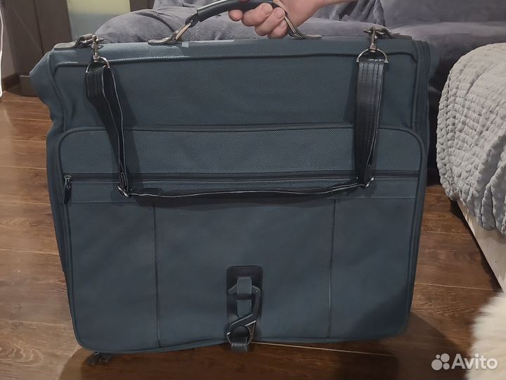 Сумка для костюмов