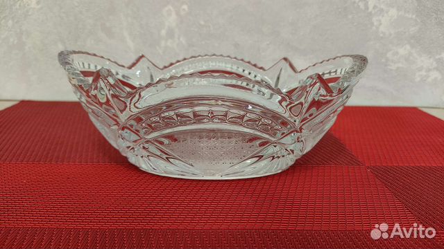 Хрустальная конфетница, ваза (хрусталь)