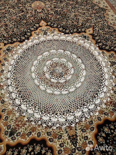 Скатерть круглая вязаная