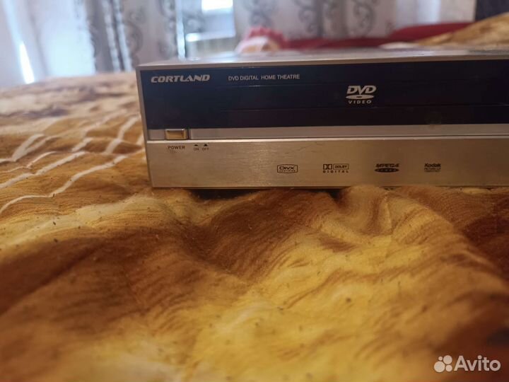 Видеомагнитофон kurtland