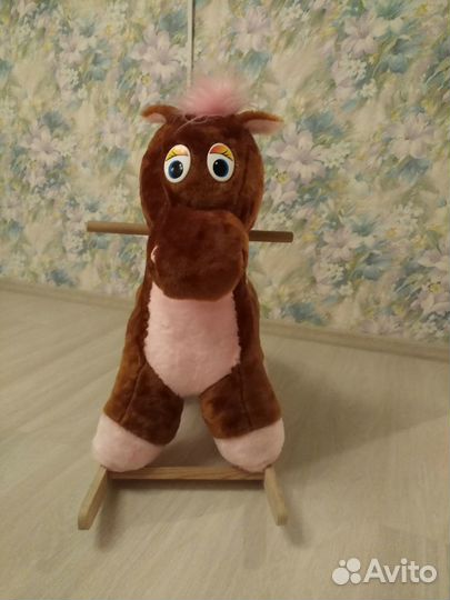 Лошадка-качалка