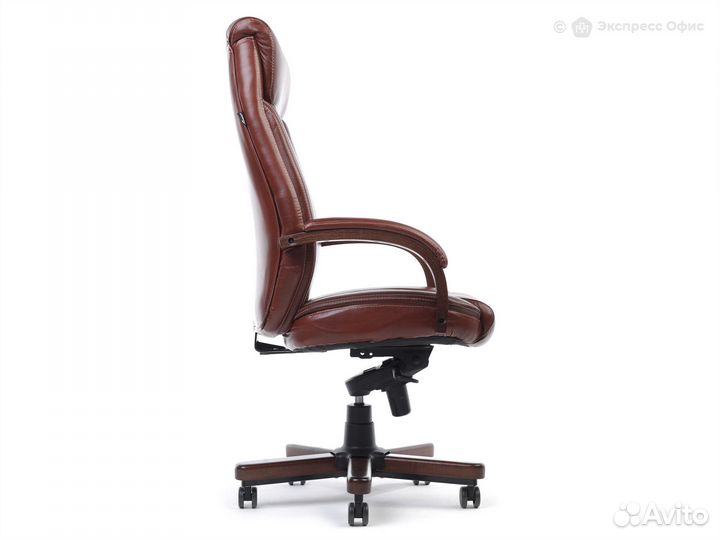 Кресло для руководителя Бюрократ T-9922walnut/chok