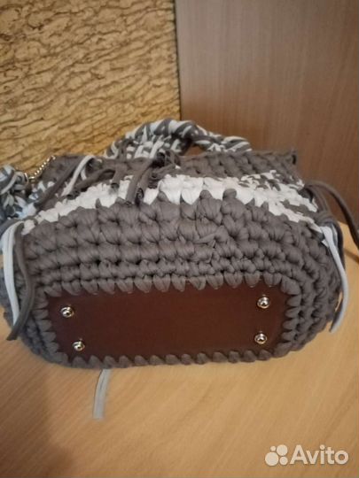 Сумка из трикотажной пряжи