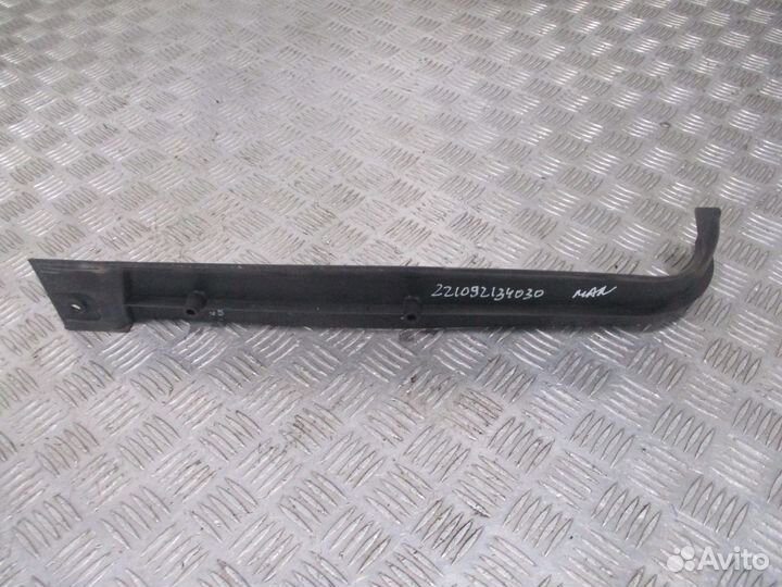 Накладка порога левая MAN 81615100789