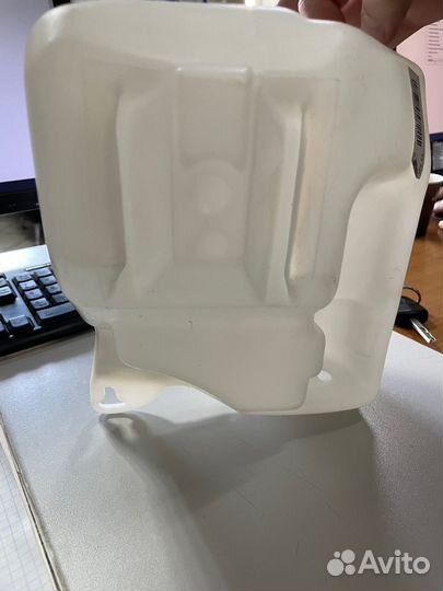 Бачок омывателя Amulet / Karry