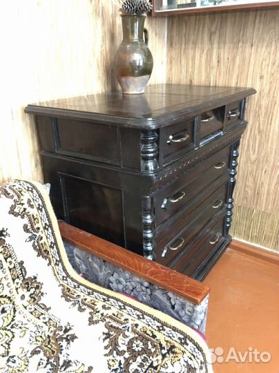 Комод старинный антикварный
