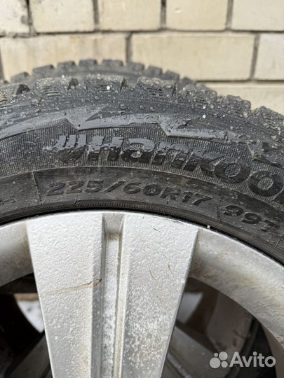 Колеса в сборе зимние шипованные 225/60 р17 Kia