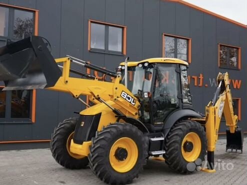 Трактор Погрузчик Экскаватор JCB 4 сх