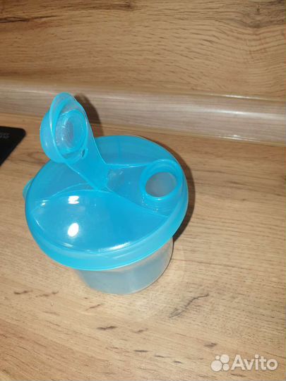 Контейнер для детской смеси avent