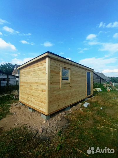 Хозблок деревянный дачный домик