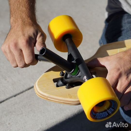 Скейтборд лонгборд ключи SkateTool