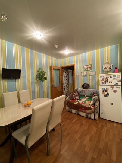 2-к. квартира, 58 м², 2/5 эт.