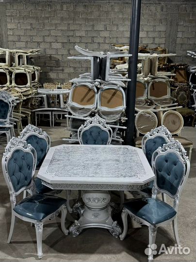 Кухонный стол. Доставка по всей России