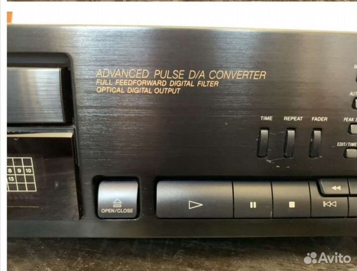 CD проигрыватель Sony cdp 720