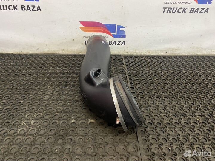 Патрубок воздушного фильтра Renault Premium