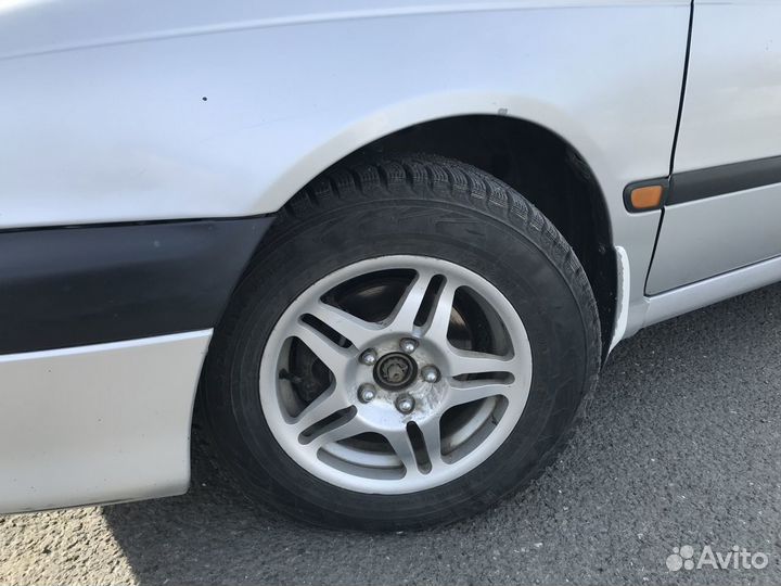 Toyota Caldina 1.8 AT, 1998, 291 000 км