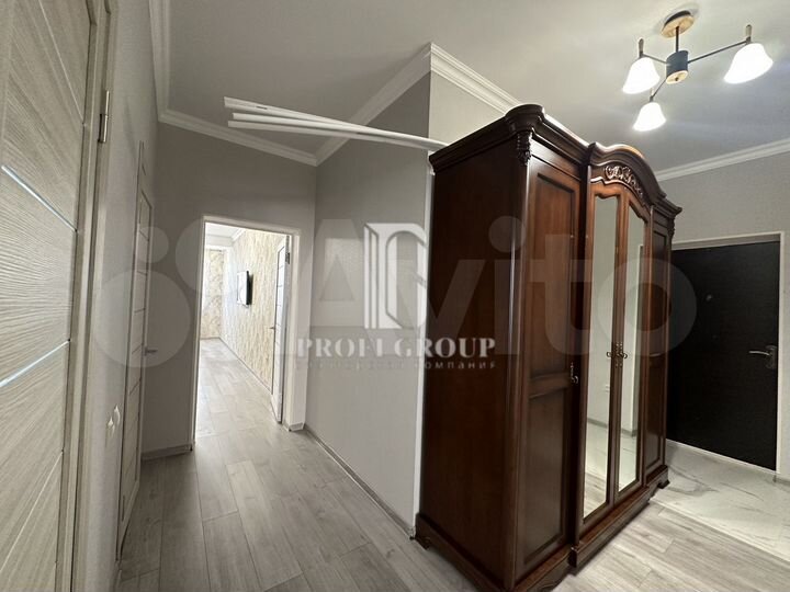 2-к. квартира, 79 м², 3/12 эт.