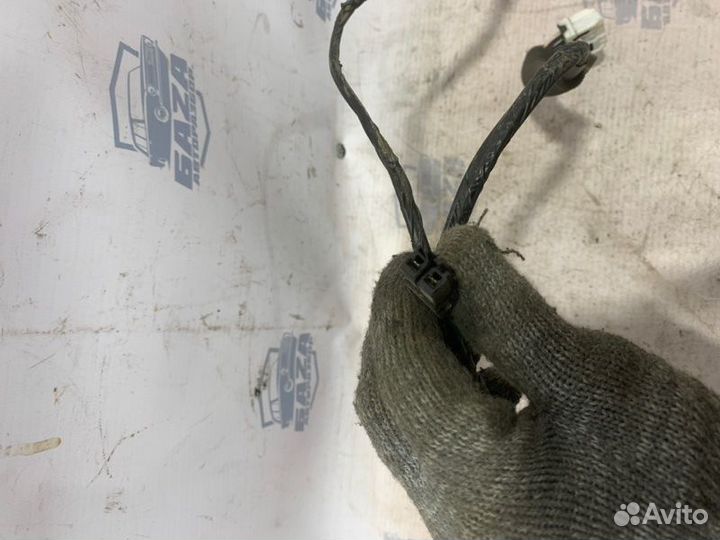 Проводка двери задняя правая Nissan Primera WP11