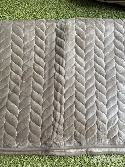 Чехол на диван новый