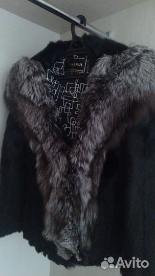 Норковый полушубок с песцовым воротником капюшоном
