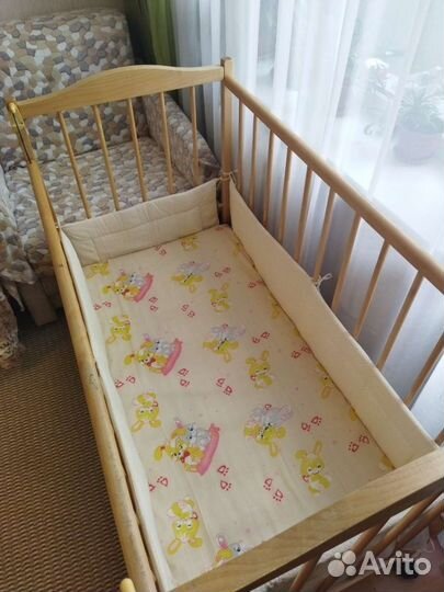 Кроватка детская