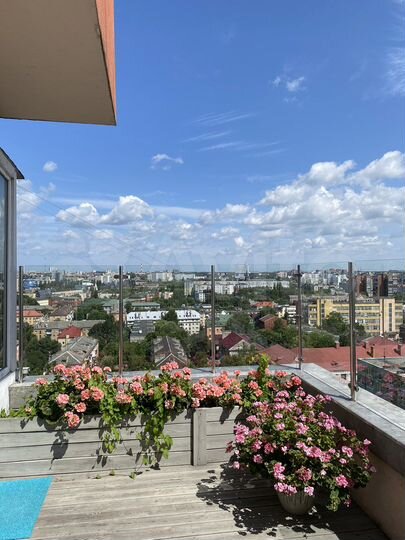 2-к. квартира, 84 м², 13/13 эт.