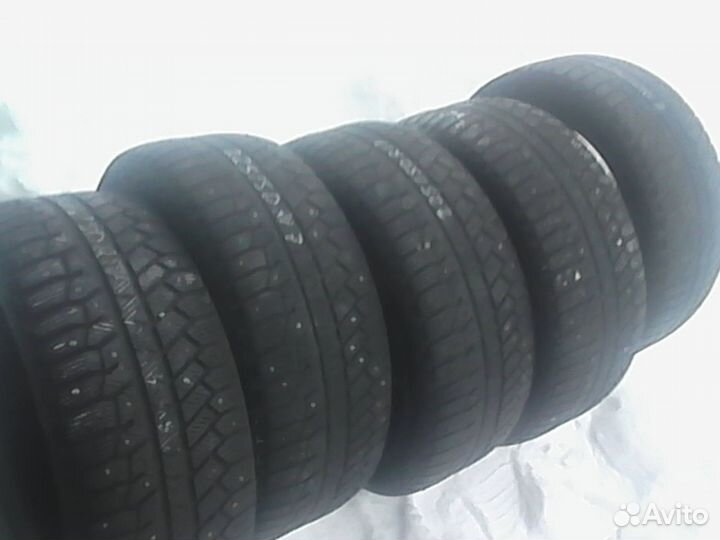 Continental ContiWinterViking 2 225/50 R17