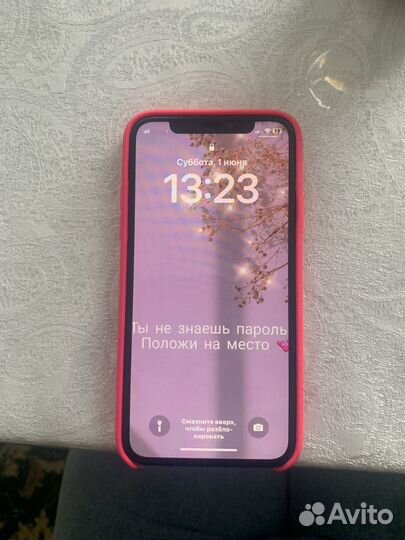 iPhone X, 64 ГБ