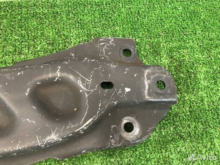 Рычаг подвески задний левый Mercedes-Benz A250