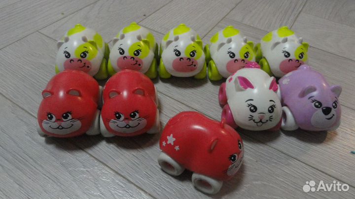 Машинки простые, инерционные и заводные