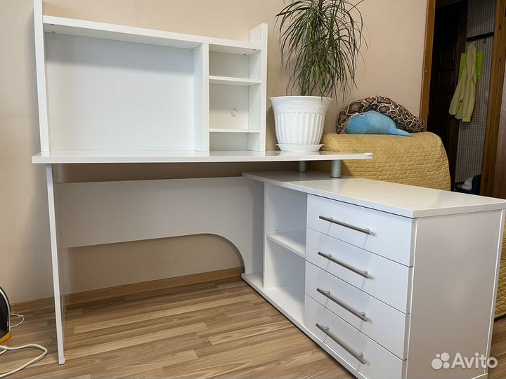 Письменный стол бу с доп.модулем Mikke lkea