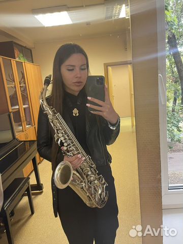 Педагог музыки, саксофона, блок-флейты, фортепиано