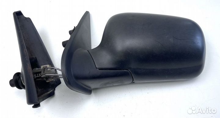 Зеркало левое Шкода Фелиция 1996г 1.3л 40кВт
