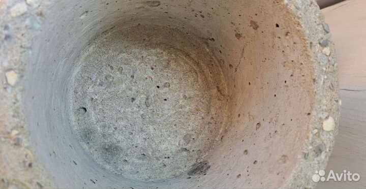 Кашпо для цветов из цемента