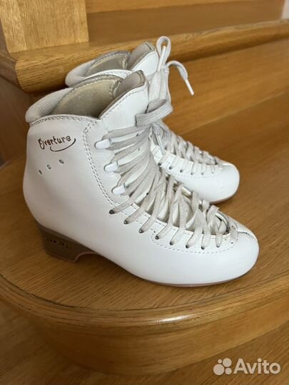 Фигурные коньки edea overture 235