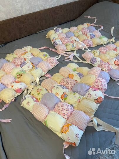 Бортики в кроватку