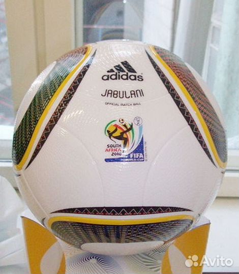 Футбольный мяч adidas джабулани (размер 5)