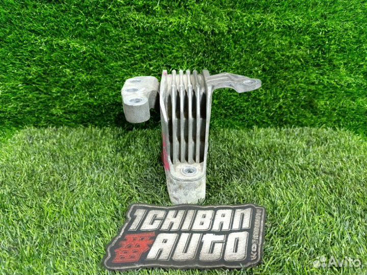 Подушка двигателя передняя правая Chevrolet