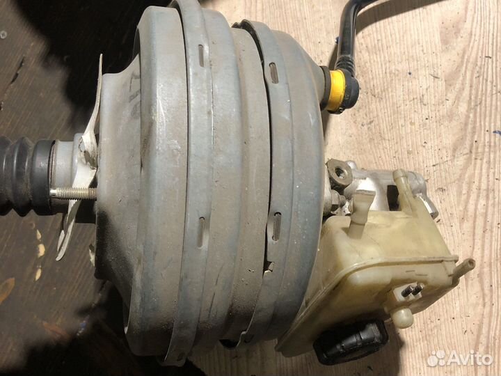 Вакуумный усилитель тормозов Mercedes W210