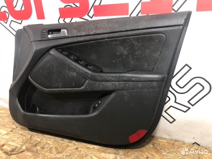 Обшивка двери передняя правая Kia Optima 3 До