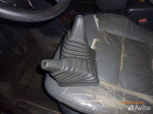 Митсубиси паджеро 2 пыльники МКПП