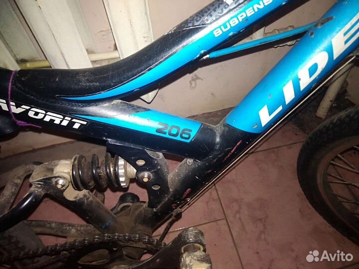 Велосипед фаворит лидер 206