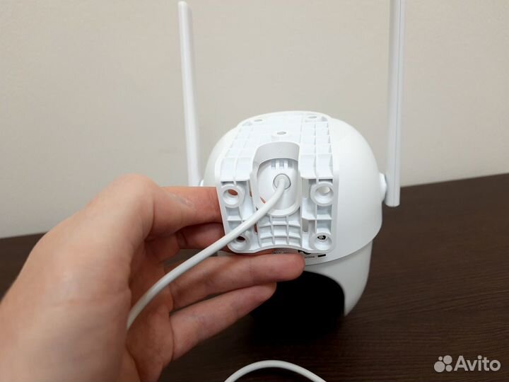 Поворотная уличная Wi-Fi камера видеонаблюдения