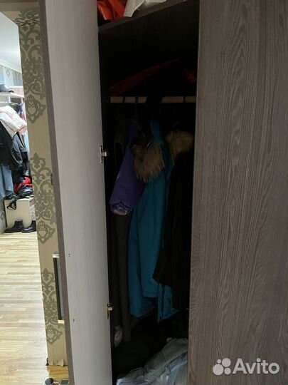 Угловой шкаф