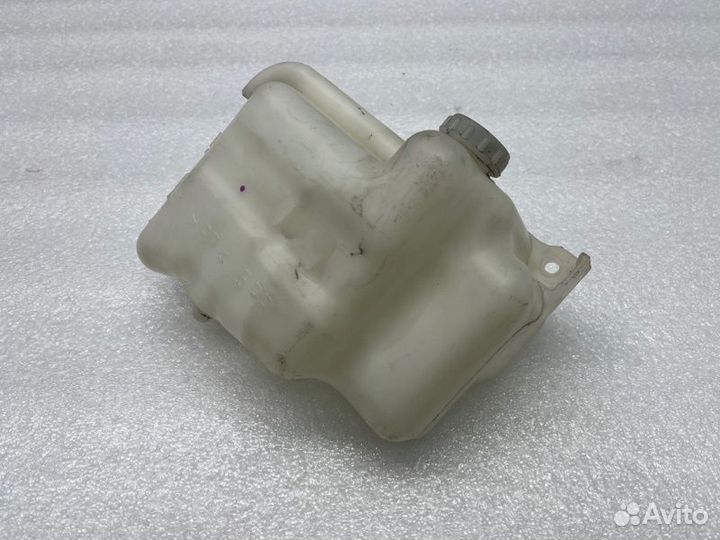 Бачок расширительный Mitsubishi Pajero Sport KS1W