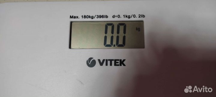 Весы напольные. Vitek VT-1985. Rowenta BS360