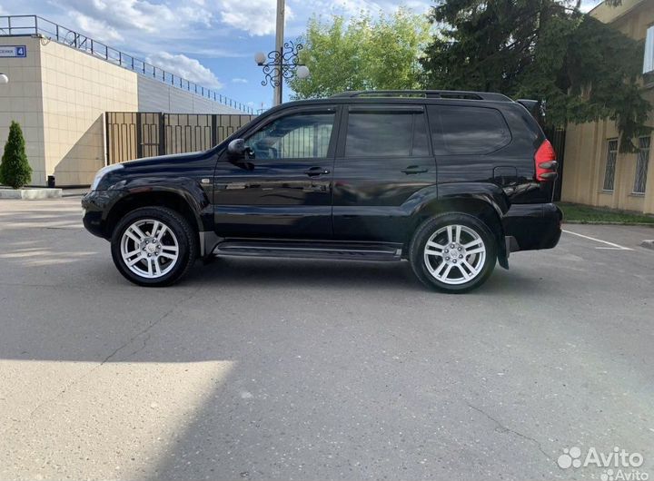 Комплект оригинальных колес R20 toyota prado