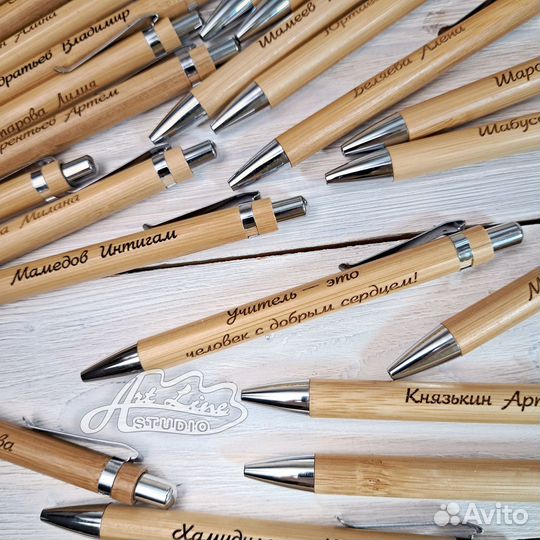 Ручки именные деревянные