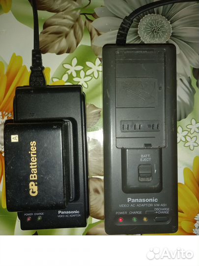 Зарядки, аккумуляторы от старых видеокамер